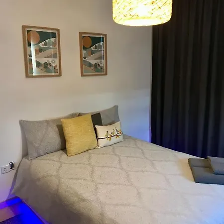 Apartment Fat Cow 101 Larnaca