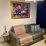 Fat Cow 101 Apartment *