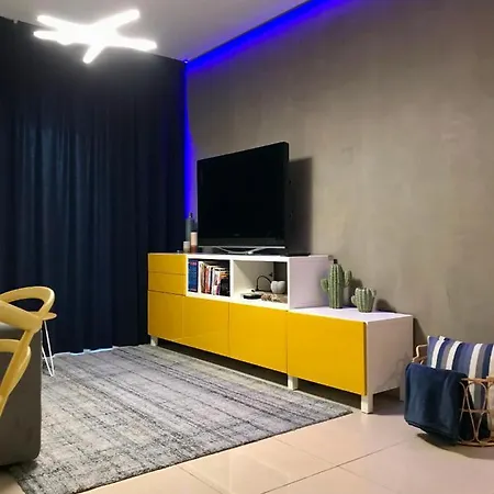 Fat Cow 101 * Larnaca