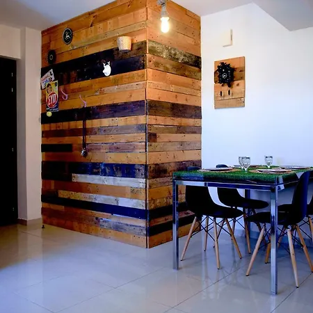 Fat Cow 101 Apartmán Larnaca